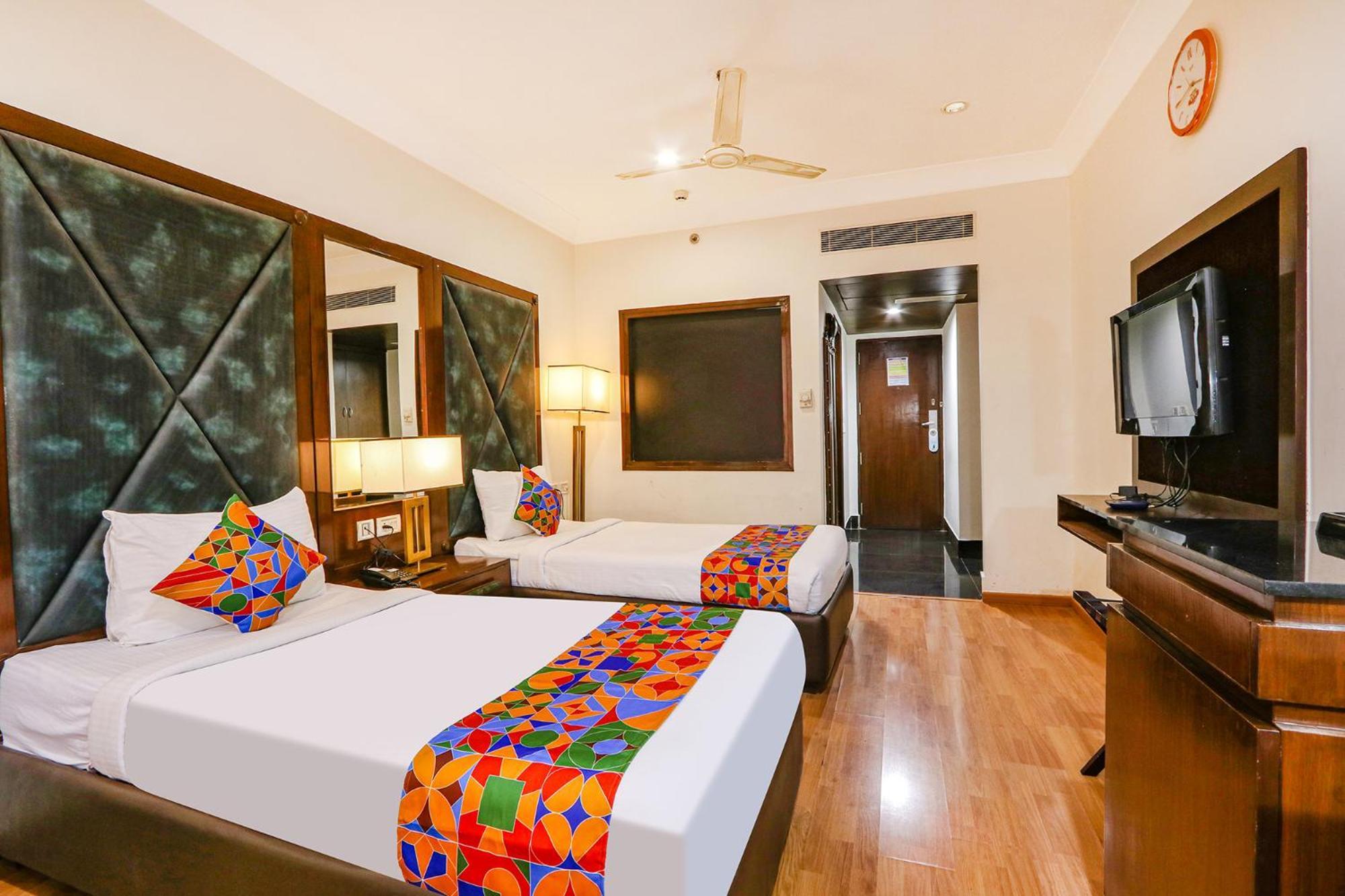 Fabhotel Prime Svm Grand - Banjara Hills Haiderabad Buitenkant foto