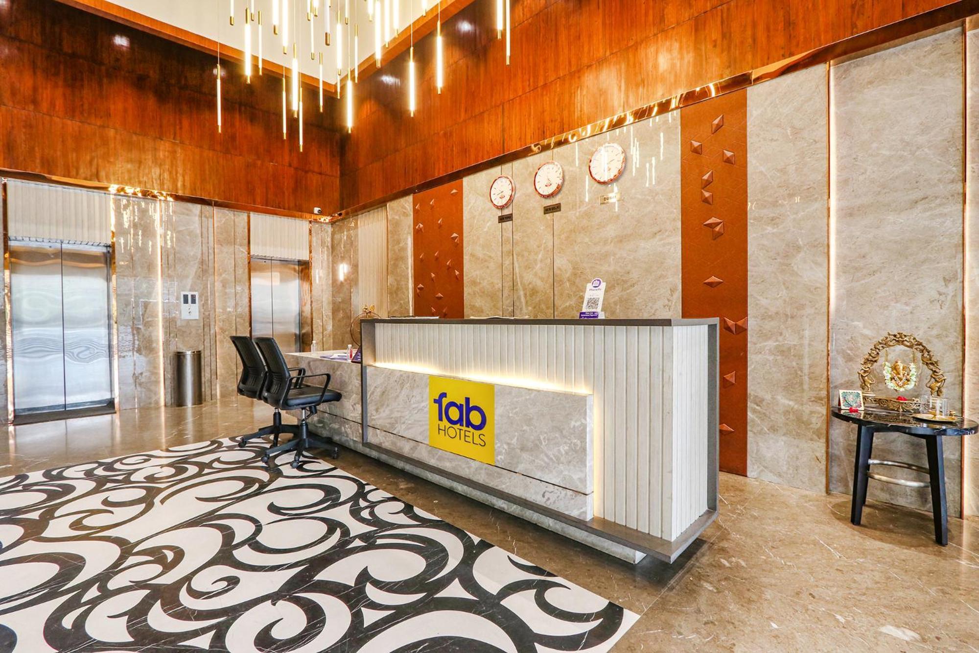 Fabhotel Prime Svm Grand - Banjara Hills Haiderabad Buitenkant foto